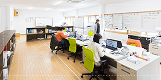 採用情報