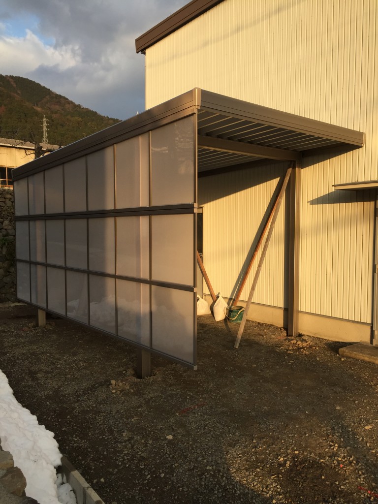 上石津町 カーポート工事