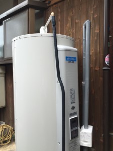 関ヶ原 電気温水器工事
