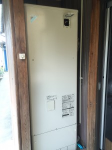 上石津 エコキュート
